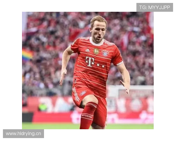 哈里·凯恩身披拜仁慕尼黑9号球衣迎来新赛季，表现备受期待