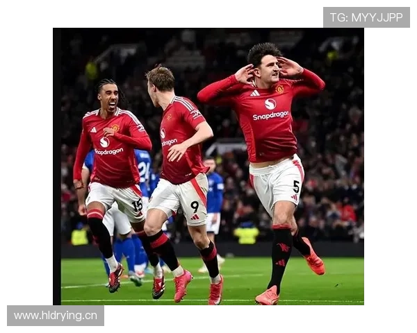 曼联战术体系缺乏稳定性问题逐渐凸显，对球队本赛季表现和竞争局面带来影响